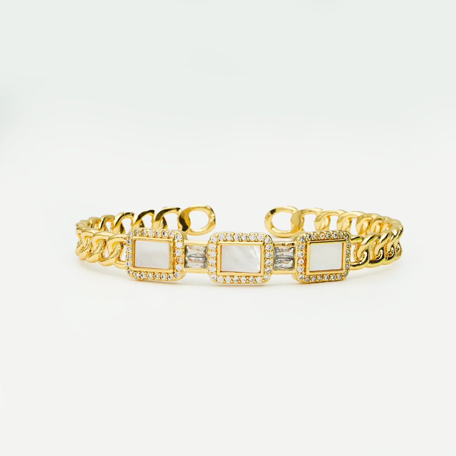 Gilded Grace: Non-Adjustable Gold-Plated Bracelet - Embrace Timeless Elegance with Every Wear!