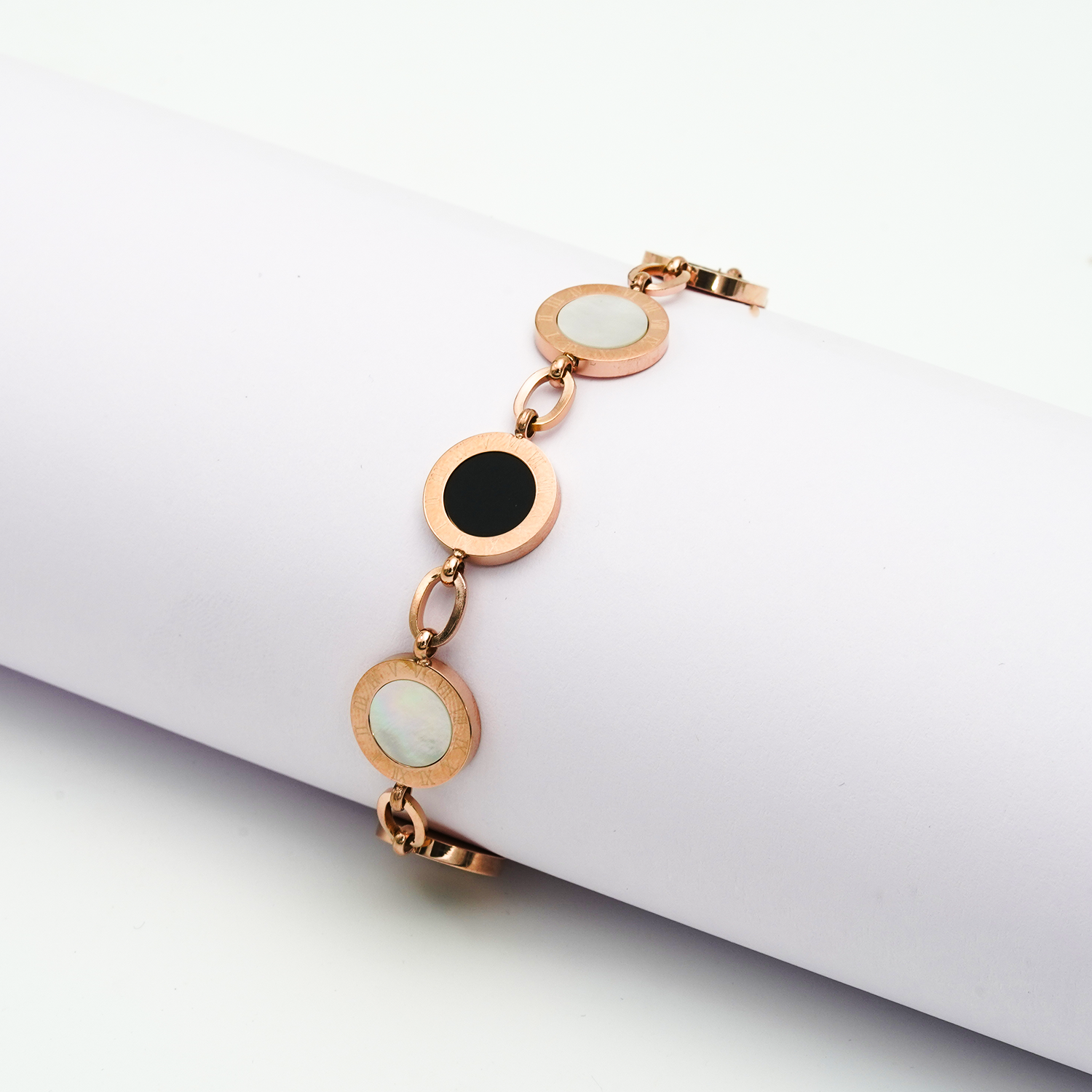 Stylish Rose Gold Women&