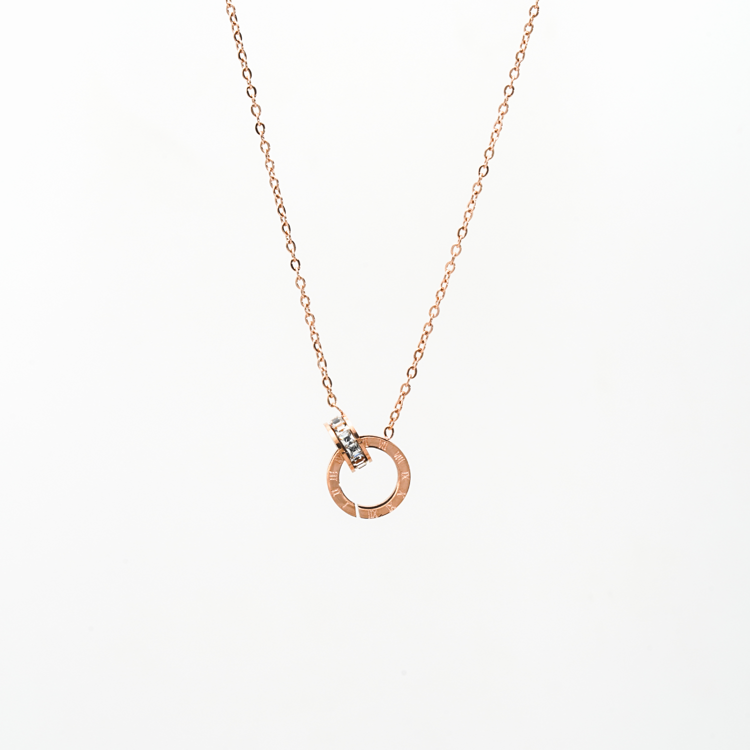 Blushing Beauty: Rose Gold Pendant Necklace for Women